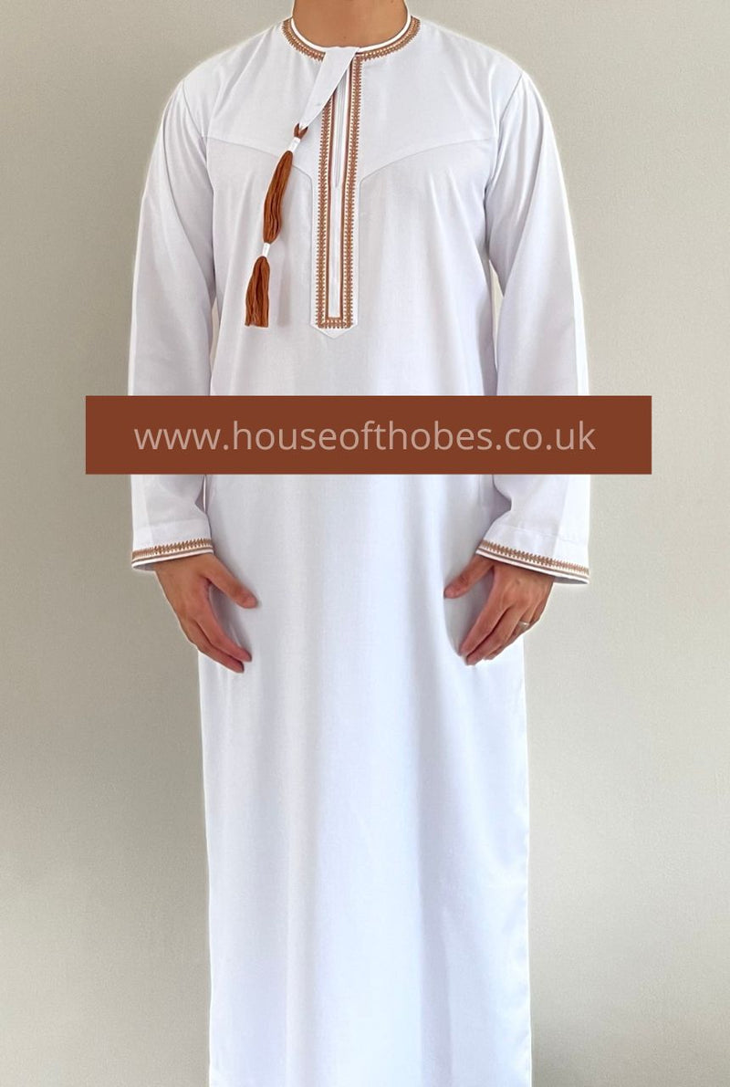 White Embroidered Omani Thobe