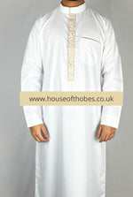 White Embroidered Collar Thobe