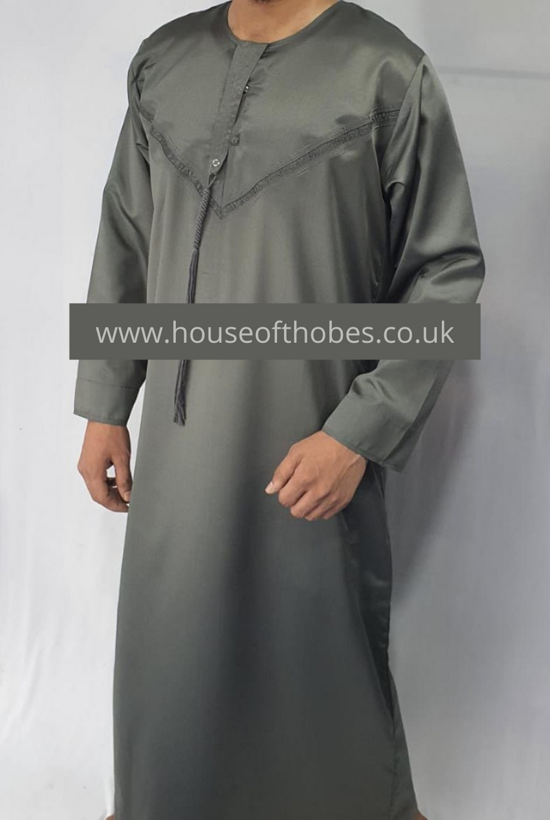 Grey Silky Omani Tassel Thobe